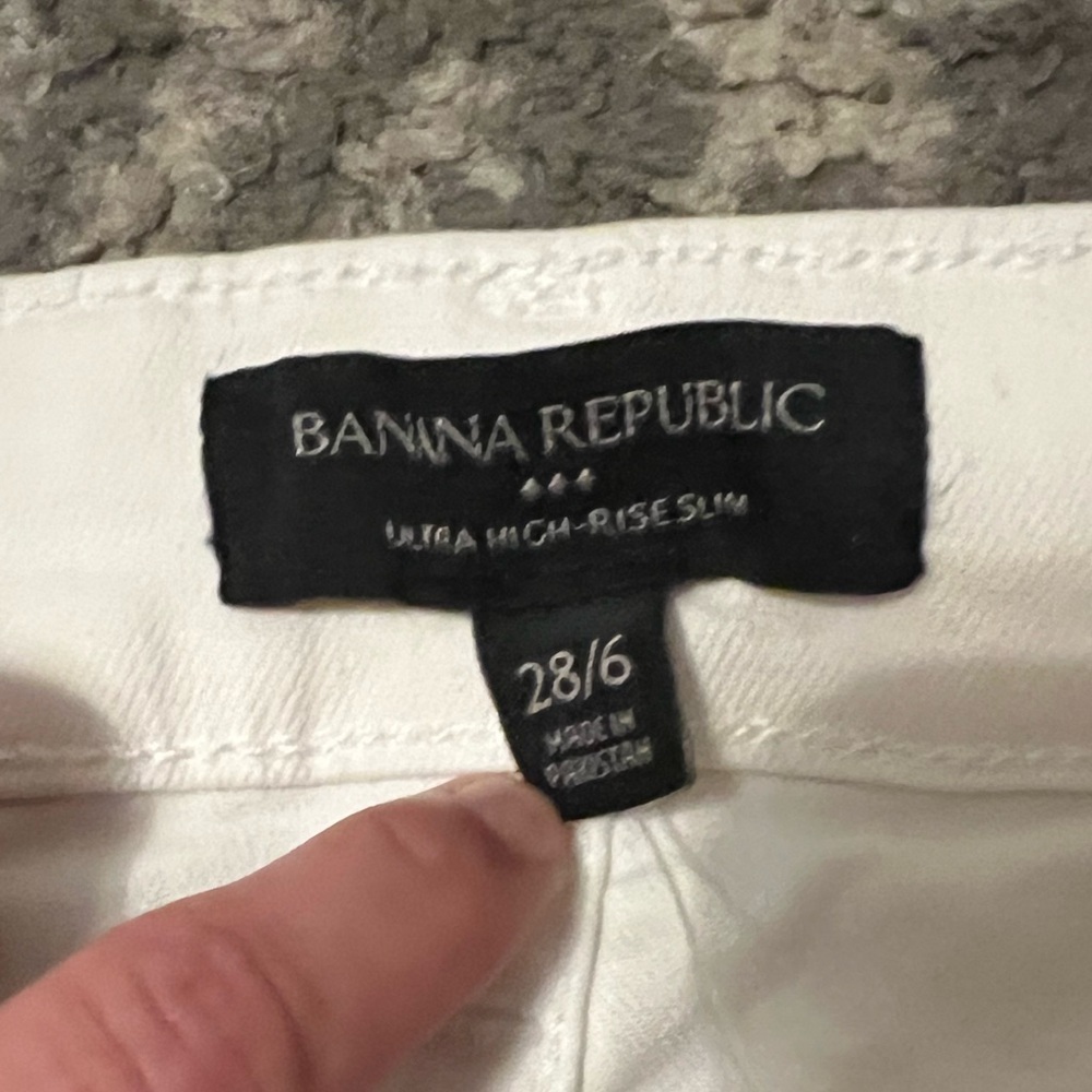 NWT Banana Republic high rise slim button fly White Jeans size 28/6 (A302) - Picture 2 of 8